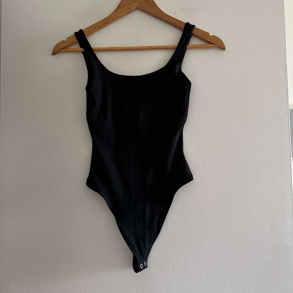 Good American Black Comfy Classic Neutral Thong Bodysuit Basics size 0 EUC - Picture 2 of 8
